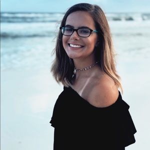 Meet your Posher, Grace